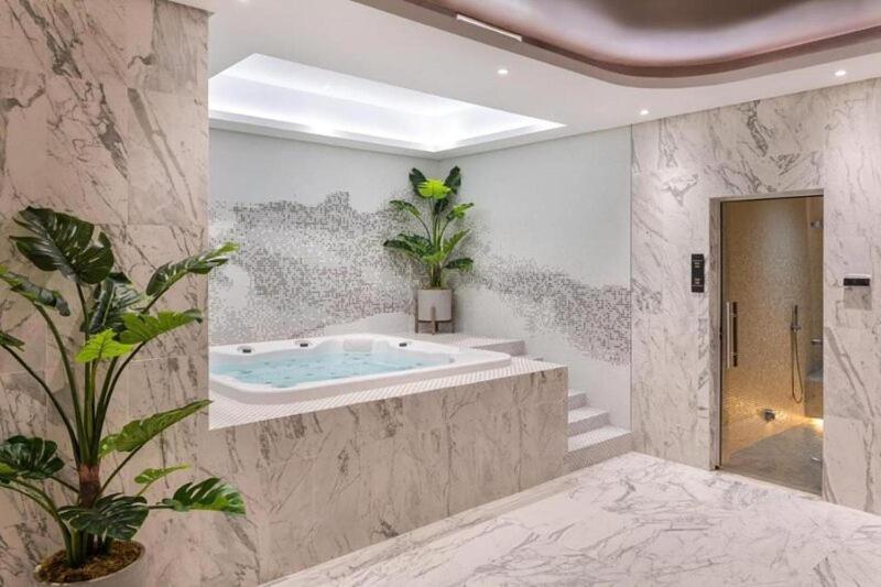 Apartment Stonetree - Furnished 2br With Luxurious Style Dubai