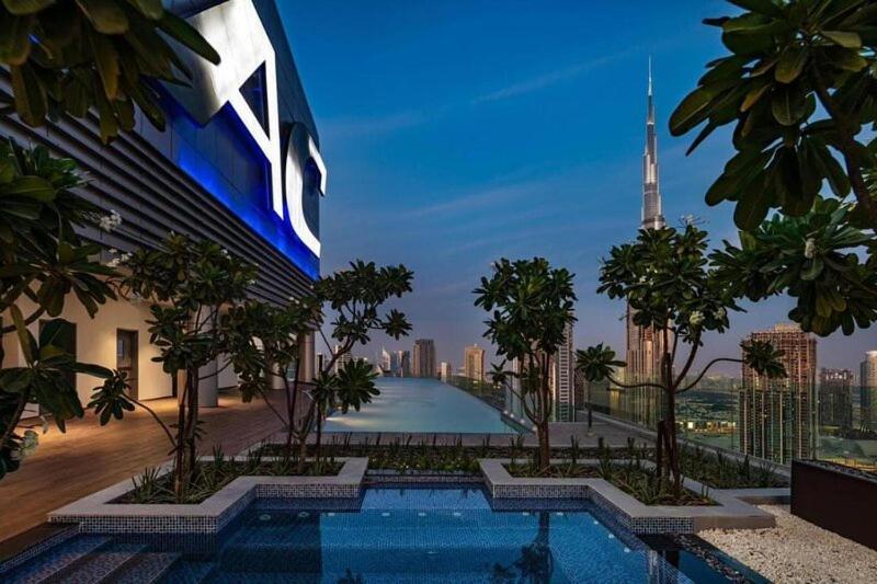 Stonetree - Furnished 2br With Luxurious Style Apartment *